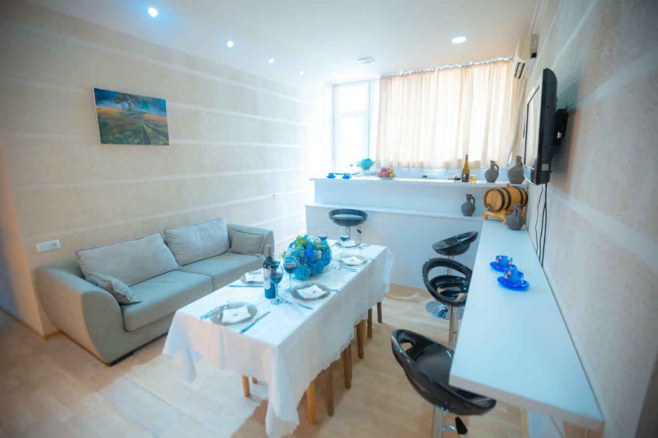 Wine Hostel 第比利斯 外观 照片